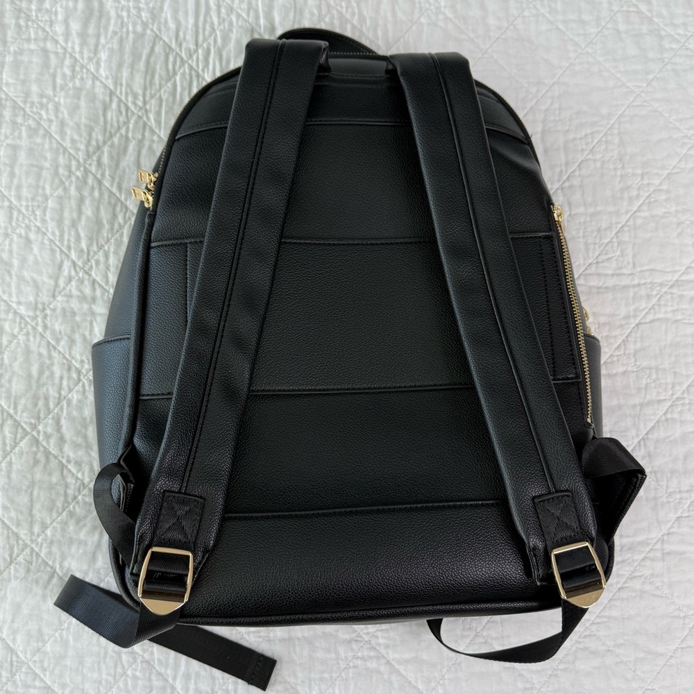 ela Handbags - Elegant Black Vegan Leather Backpack - Picture 8 of 16